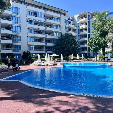 Excelsior - Premium 50m To The Апартаменты