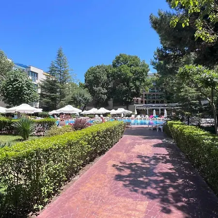 Excelsior - Premium 50m To The Апартаменты *