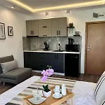 Excelsior - Premium 50m To The סאני ביץ'