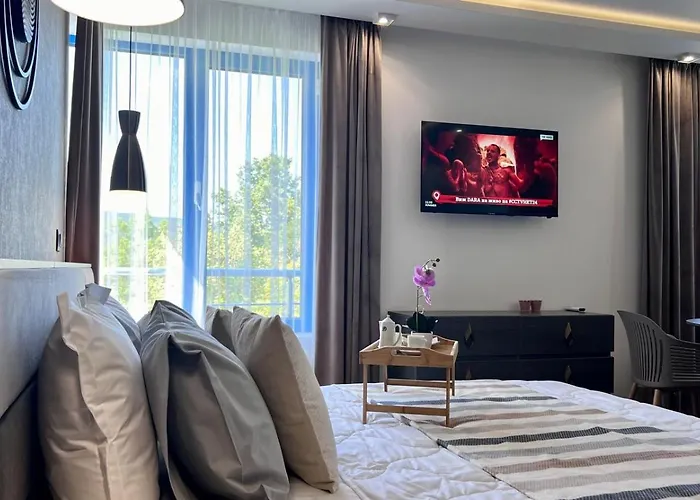 Excelsior - Premium 50m To The Lägenhet Slăntjev Brjag