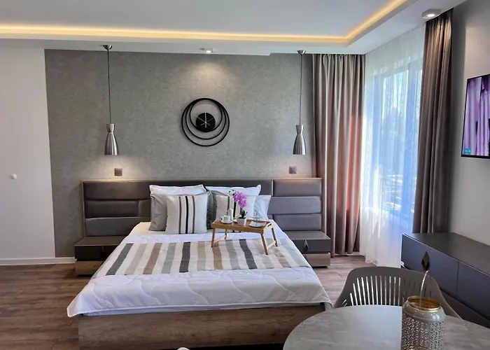 Excelsior - Premium 50m To The Lejlighed